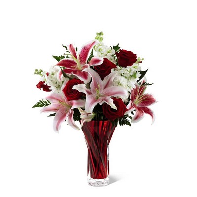 The FTD Lasting Romance Bouquet